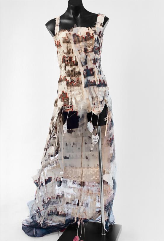 Image: Complex-cities within simplicity: a performance