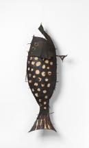 John Davis
Australia 1936-99
(Spotted fish) 1989
twigs, cotton thread, calico, bituminous paint
55.0 x 145.0 x 30.0 cm
Private collection, Melbourne
&copy; Penelope Davis & Martin Davis. Administered by VISCOPY, Australia