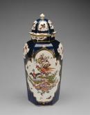 Covered vase