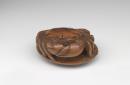 Crab on shell, netsuke