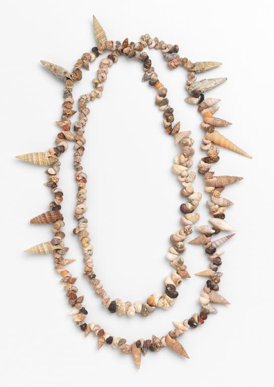 Linda Ganyila Guyula<br/>
<em>Mani mani (Necklace)</em> 1994 <!-- (full view) --><br />

welirr (shells), nylon cord<br />
66.5 x 26.5 x 2.5 cm (variable)<br />
National Gallery of Victoria, Melbourne<br />
Purchased through The Art Foundation of Victoria with the assistance of the Alcoa Foundation, Governor, 1994<br />
O.166-1994<br />
© Linda Ganyila Guyula/Licensed by Copyright Agency, Australia
<!--55186--><br/><a class="col-link block" href="/explore/collection/work/55186"><strong>Collection page <i class="fa fa-angle-right"></i></strong></a>