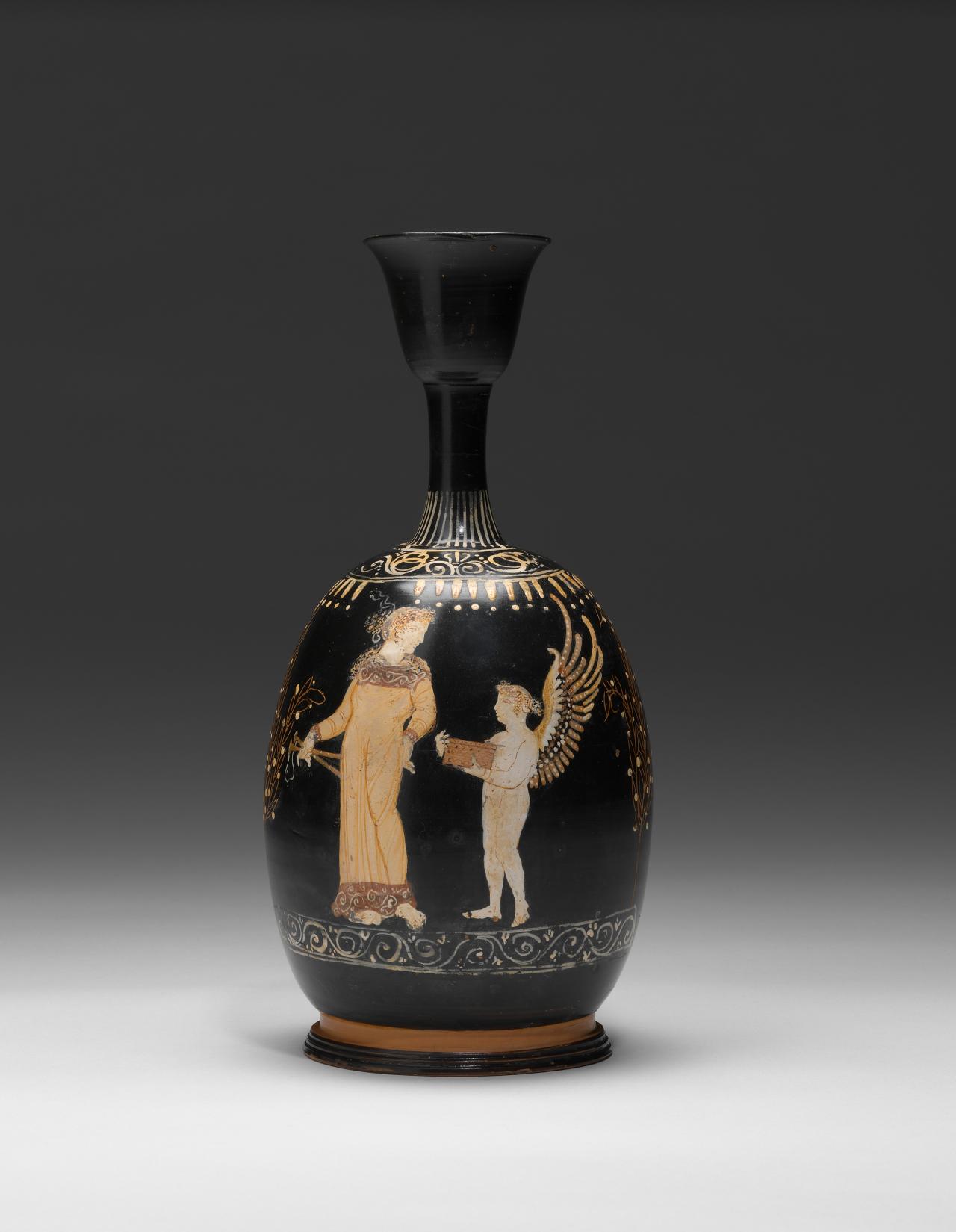 ITALY, Apulia<br />
 THE KONNAKIS GROUP (attributed to)<br/>
<em>Squat lekythos (Apulian Gnathian ware)</em> 350 BCE <!-- (front view) --><br />

earthenware<br />
23.2 x 10.8 cm diameter<br />
National Gallery of Victoria, Melbourne<br />
Felton Bequest, 1972<br />
D17-1972<br />

<!--432-->