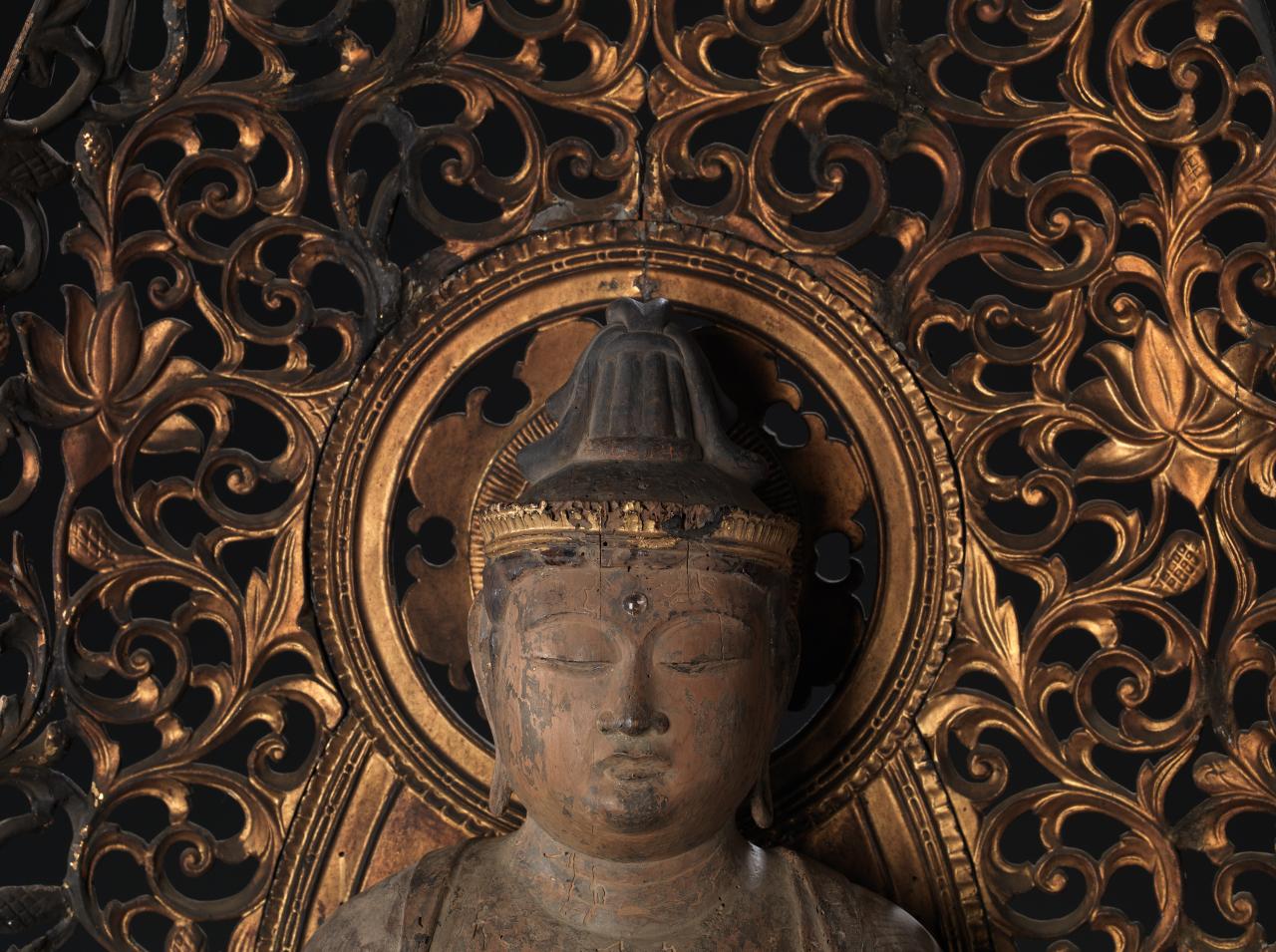 JAPANESE<br/>
<em>Bodhisattva</em> (12th century) (detail)<br />
<em>(Sho-Kannon Bosatsu 聖観音菩薩)</em><br />
lacquer, gilt-Cypress (Hinoki), crystal<br />
172.0 x 60.0 x 50.0 cm (overall)<br />
National Gallery of Victoria, Melbourne<br />
Purchased with funds donated by Allan Myers AO and Maria Myers AO, 2011<br />
2011.118<br />

<!--99322-->