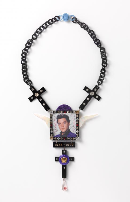 Peter TULLY
Love me tender, necklace 1977 