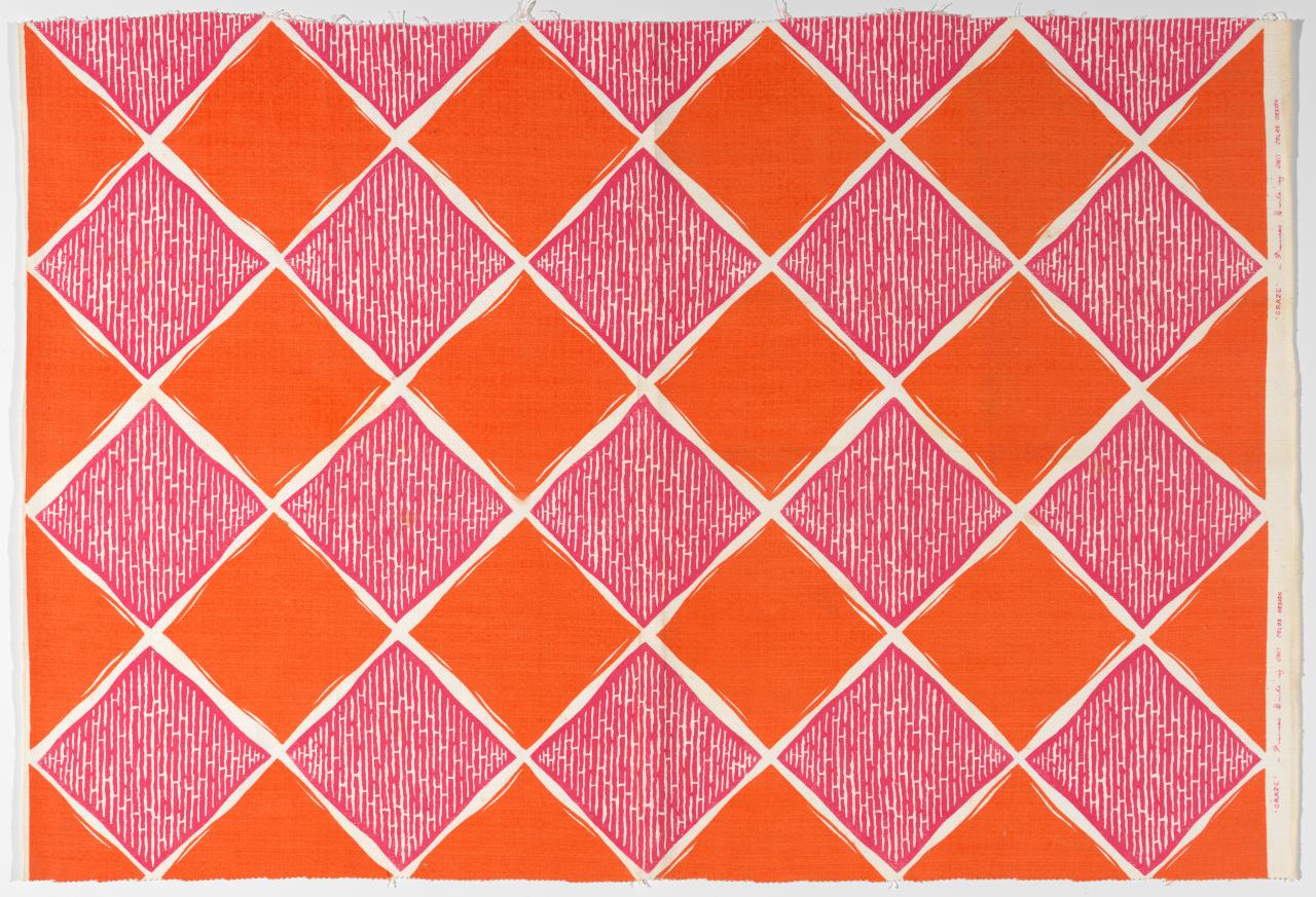 FRANCES BURKE FABRICS, Melbourne (manufacturer)<br />
 Frances BURKE (designer)<br/>
<em>Craze</em> 1960 <!-- (recto) --><br />

screenprinted cotton<br />
80.2 x 119.5 cm<br />
National Gallery of Victoria, Melbourne<br />
Presented by Dr Frances Burke, 1989<br />
CT73-1989<br />
© Courtesy RMIT Design Archives
<!--48862-->