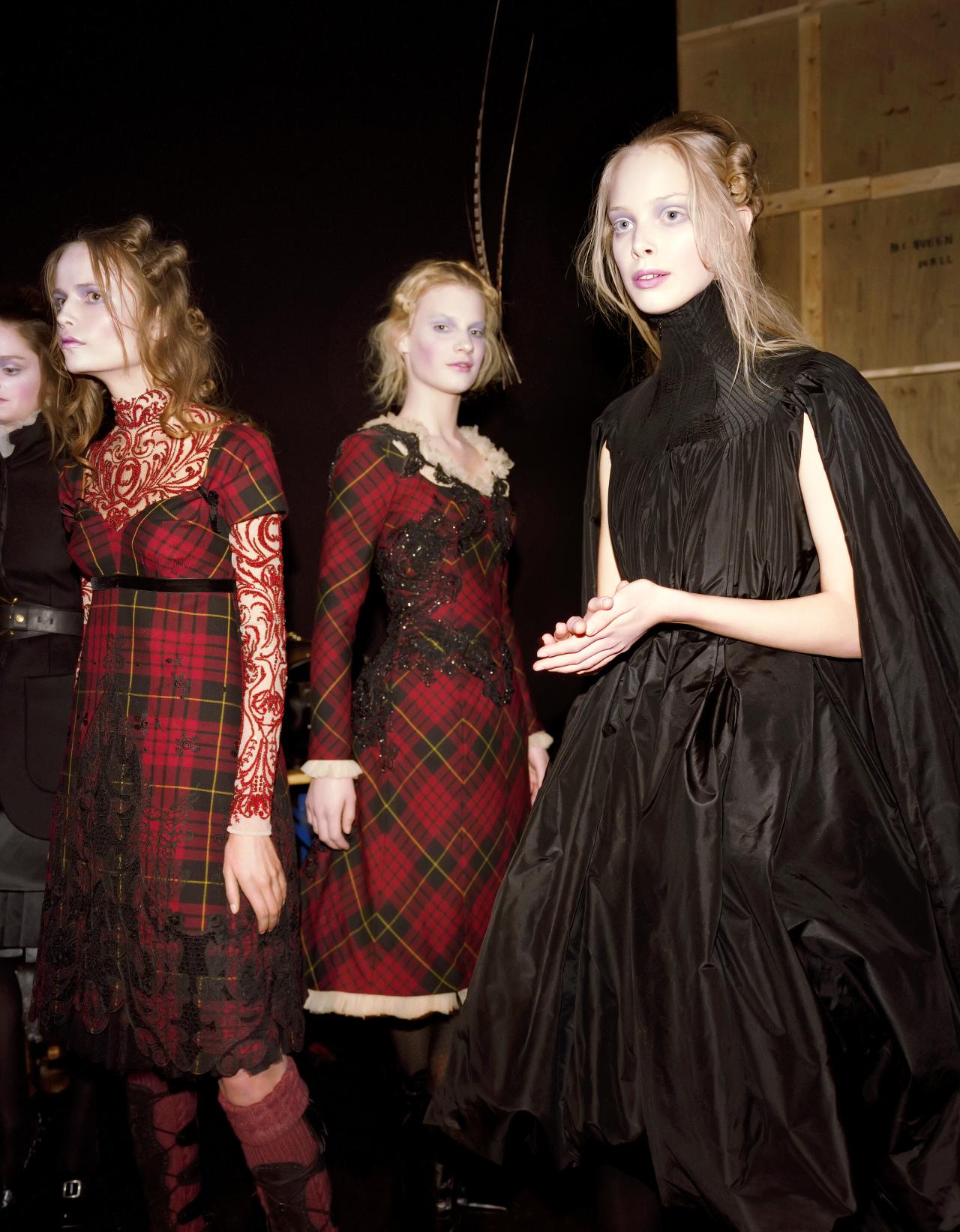 McQueen's Runways: A Complete Fashion Experience