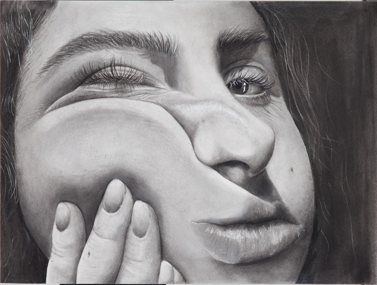 Jorja Kavellaris, <em>Alexia</em>, 2023, Graphite on paper, coloured fibre-tipped pens, coloured pastels, 45.0 x 35.0 cm, Loreto Mandeville Hall, Toorak, Wurundjeri Country<br/>
© Jorja Kavellaris