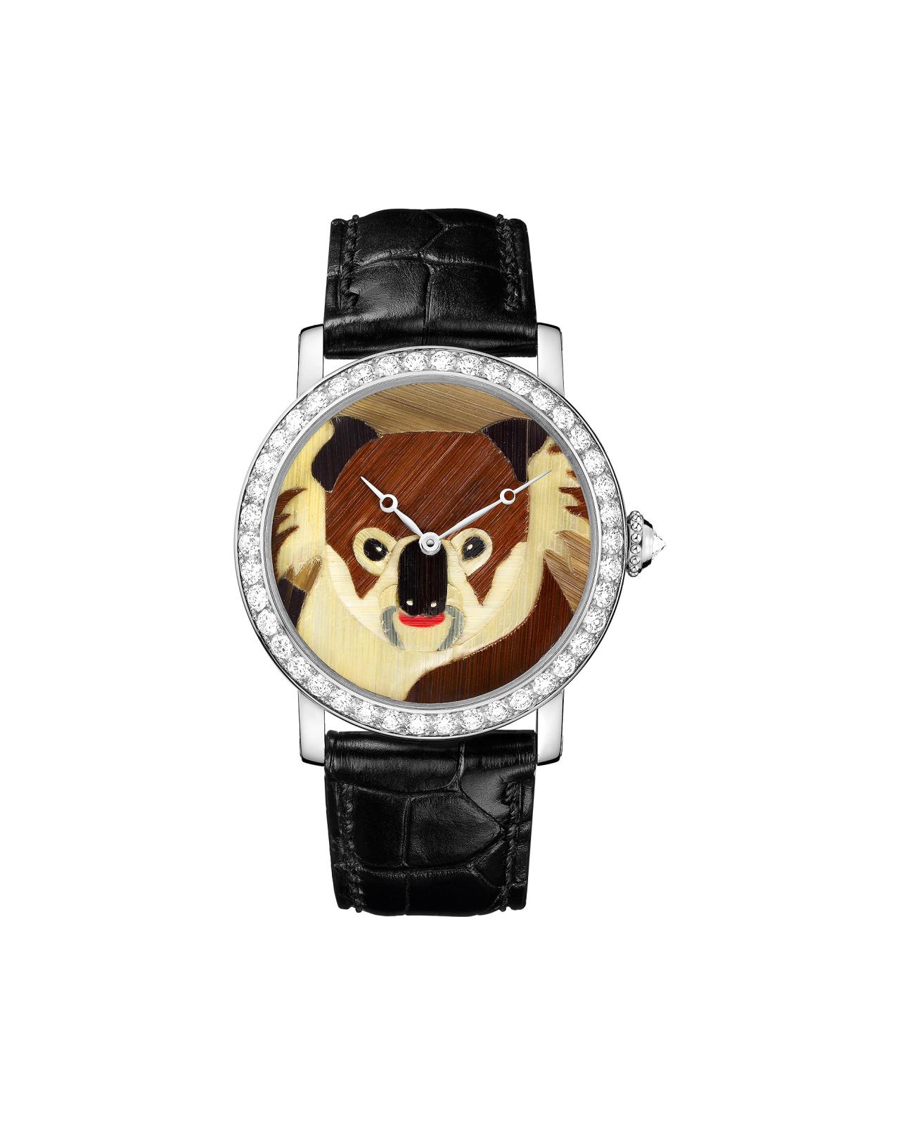 Cartier<br/>
<em>Rotonde de Cartier wristwatch</em> 2012<br/>
diamonds, yellow gold, rhodiumised white gold, straw, leather<br/>
Cartier Collection<br/>
ST-WCL 463 A2012<br/>