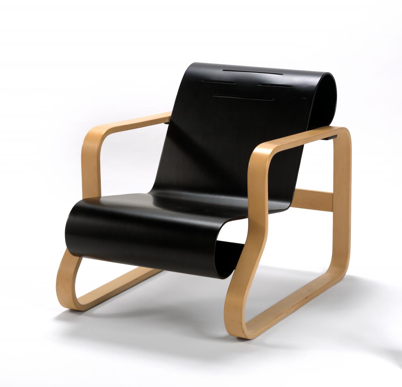 ARTEK, Helsinki (manufacturer)<br />
 Alvar AALTO (designer)<br/>
<em>Armchair 41</em> (1930) {designed}; (early 1970s) {manufactured} <!-- (3/4 front view    ) --><br />

laminated Birch, painted plywood<br />
63.7 x 61.1 x 86.6 cm<br />
National Gallery of Victoria, Melbourne<br />
Purchased, 1975<br />
D136-1975<br />

<!--20695-->