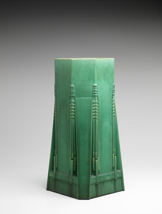 Frank Lloyd WRIGHT (designer)<br />
 GATES POTTERY (TECO POTTERY), Terra Cotta (manufacturer)<br/>
<em>Vase</em> (c. 1902) <!-- (view 1) --><br />

stoneware<br />
61.5 x 29.0 x 29.3 cm<br />
National Gallery of Victoria, Melbourne<br />
Gift of Krystyna Campbell-Pretty AM and Family through the Australian Government's Cultural Gifts Program, 2023<br />
2023.576<br />
&copy; Frank Lloyd Wright Estate/ARS, New York. Licensed by Copyright Agency, Australia
<!--151767-->