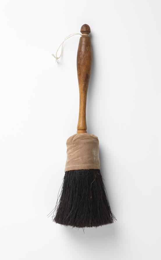 UNITED STATES, New England (manufacturer)<br/>
<em>Brush</em> (late 19th century) <!-- (view 1) --><br />

wood, horse hair, velvet<br />
23.0 x 6.4 x 4.8 cm<br />
National Gallery of Victoria, Melbourne<br />
Marjorie Josephs-Wilks Bequest, 2025<br />
<br />

<!--157940-->