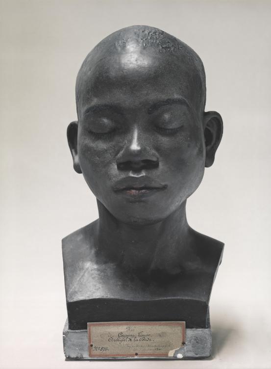 Fiona PARDINGTON<br/>
<em>Portrait of a life-cast of Koe, Timor</em> 2010 <!-- (recto) --><br />

inkjet print<br />
145.0 x 108.8 cm (image and sheet)<br />
ed. 1/10<br />
National Gallery of Victoria, Melbourne<br />
Bowness Family Fund for Contemporary Photography, 2011<br />
2011.360<br />
&copy; Fiona Pardington
<!--100412-->