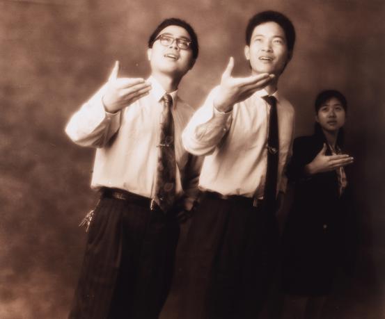 QIU Zhijie<br/>
<em>Fine series B</em> 1996-1998 <!-- (recto) --><br />
from the <i>Standard pose</i> series 1996&ndash;98<br />
type C photograph<br />
58.0 x 61.0 cm<br />
ed. 5/10<br />
National Gallery of Victoria, Melbourne<br />
Gift of Larry Warsh, 2016<br />
2016.559<br />
&copy; Courtesy of Qiu Zhijie
<!--121960-->