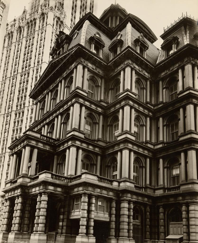 Berenice ABBOTT<br/>
<em>Old Post Office, Broadway and Park Row, Manhattan, May 25</em> 1938 <!-- (recto) --><br />

gelatin silver photograph<br />
23.9 x 19.3 cm (image) 25.3 x 20.3 cm (sheet)<br />
National Gallery of Victoria, Melbourne<br />
Bowness Family Fund for Photography, 2021<br />
2021.552<br />

<!--147994-->

