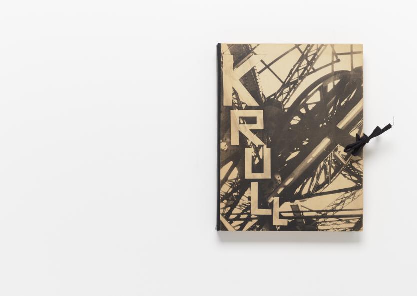 Germaine KRULL<br/>
<em>Metal</em> (1928) <!-- (page) --><br />
<em>(M&eacute;tal)</em><br />
64 black and white collotype plates, letterpress on paper, black cloth-backed paper-covered board portfolio with ribbons<br />
30.5 x 23.5 x 2.5 cm (overall)<br />
National Gallery of Victoria, Melbourne<br />
Bowness Family Fund for Photography, 2023<br />
2023.336<br />
&copy; Estate of Germaine Krull
<!--150864-->

